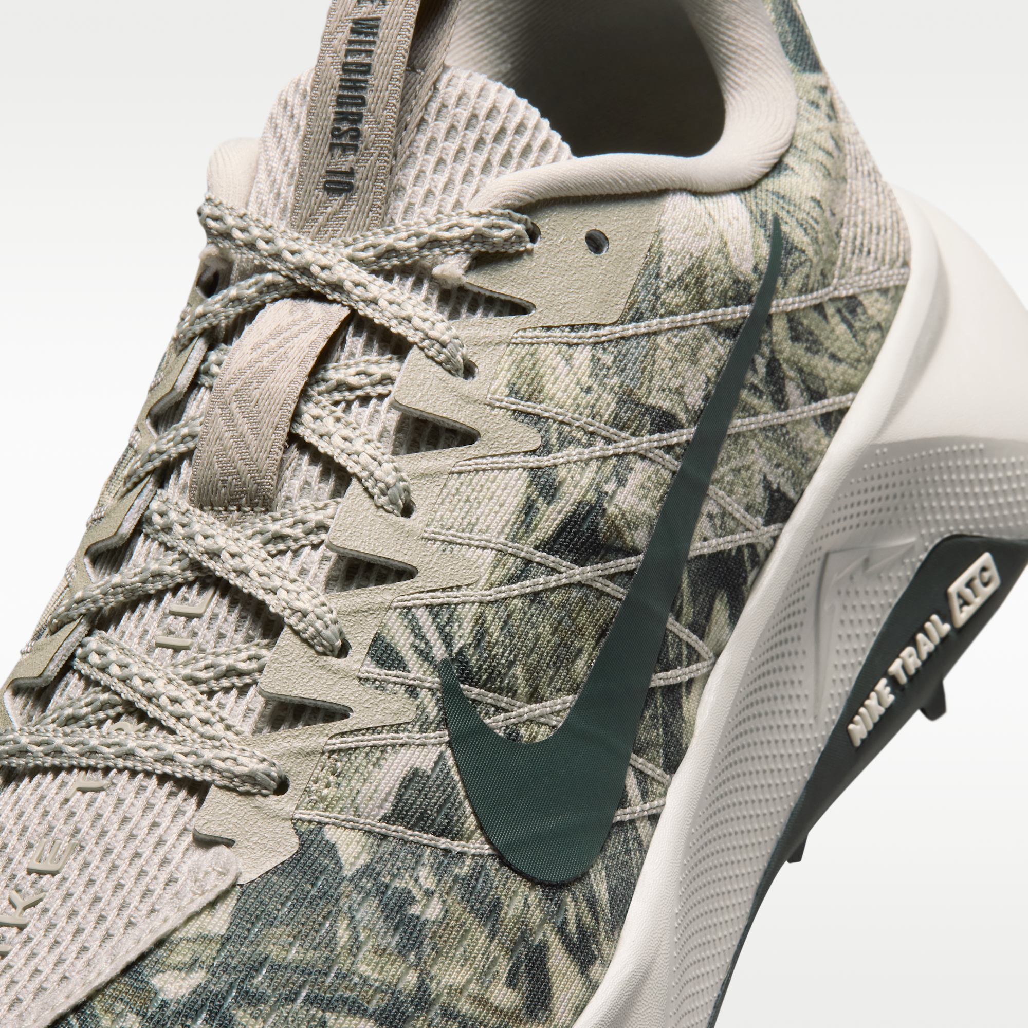 Nike Wildhorse 10 - Spruce Fog/Black Spruce/Sea Glass - 7