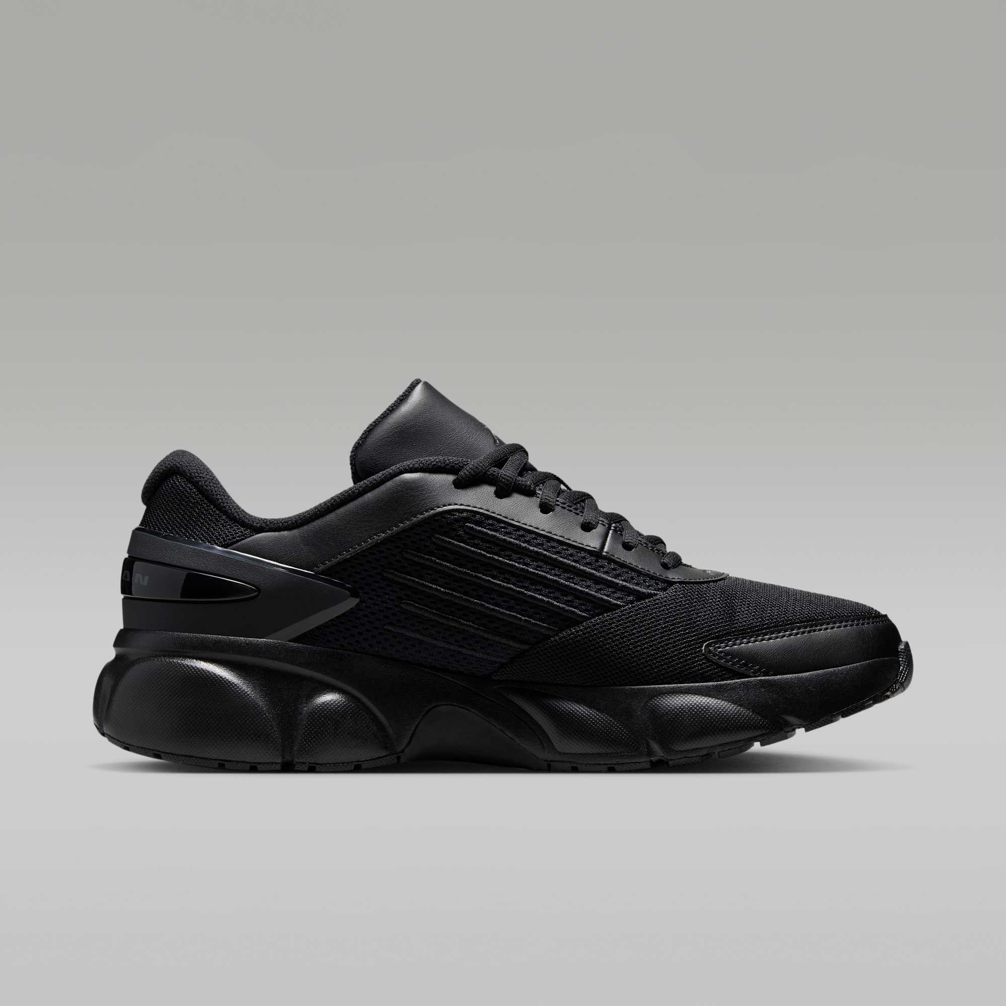 Jordan Trunner Flow - Μαύρο/Dark Smoke Grey - 3