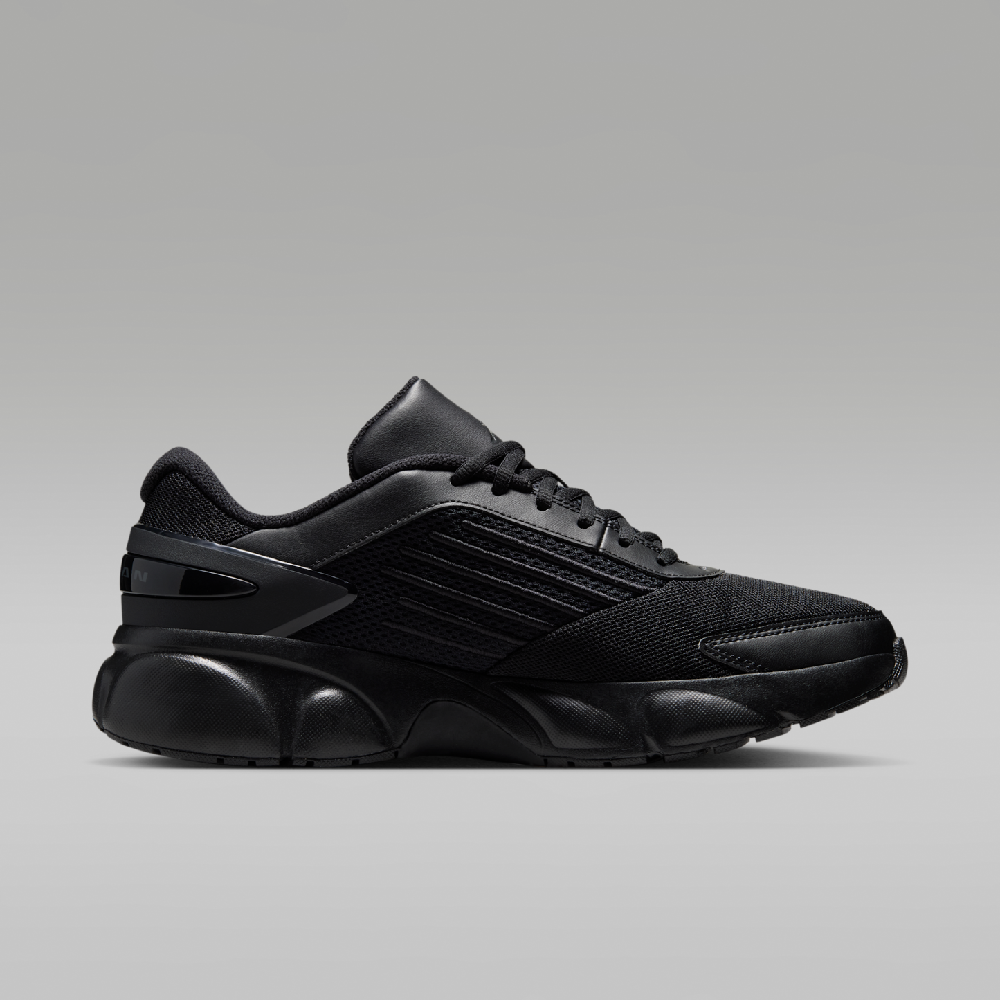 Jordan Trunner Flow - Μαύρο/Dark Smoke Grey - 3