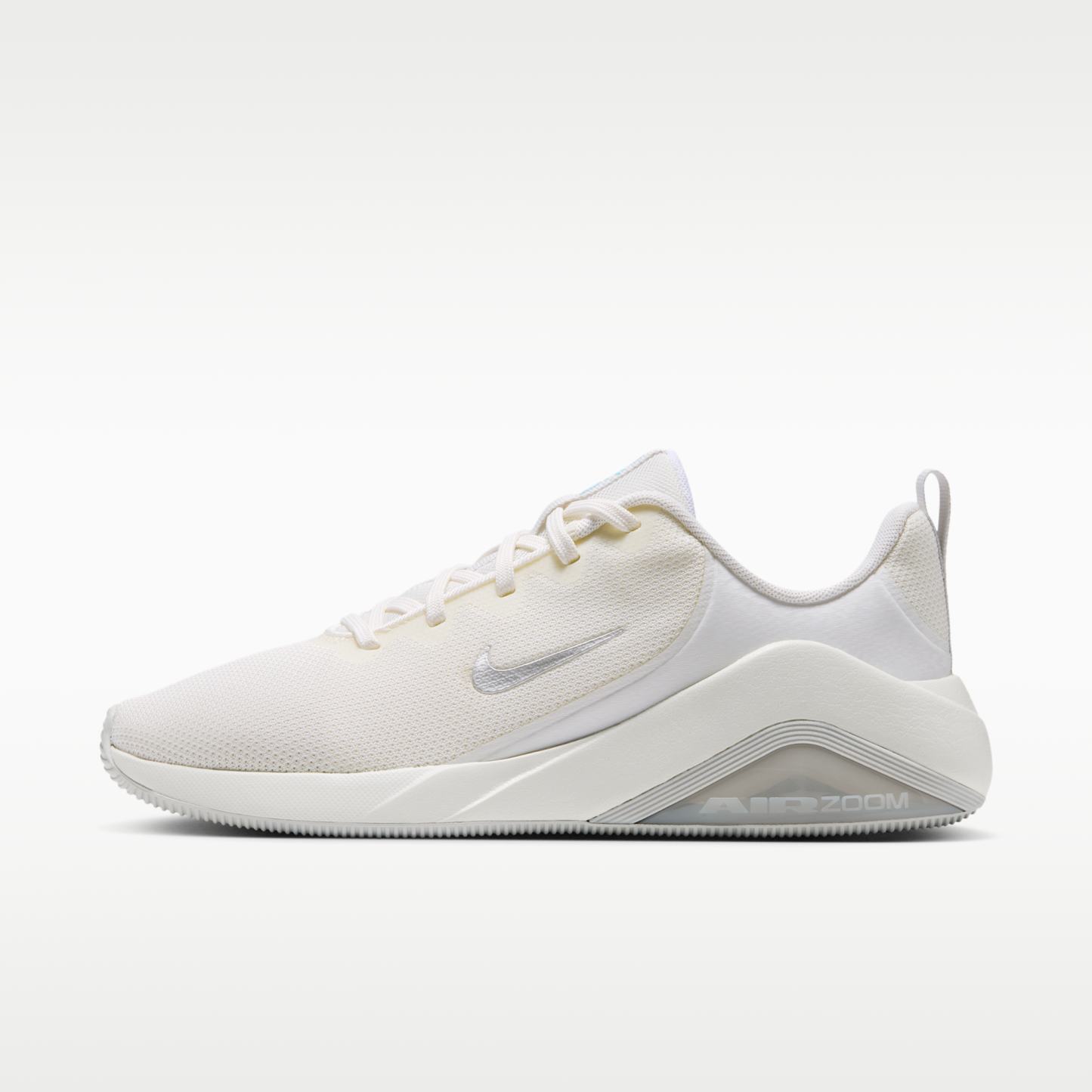 Nike Bella 7 - Sail/Photon Dust/Baltic Blue/Metallic Silver - 1