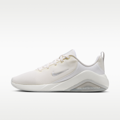 Nike Bella 7 - Sail/Photon Dust/Baltic Blue/Metallic Silver - 1