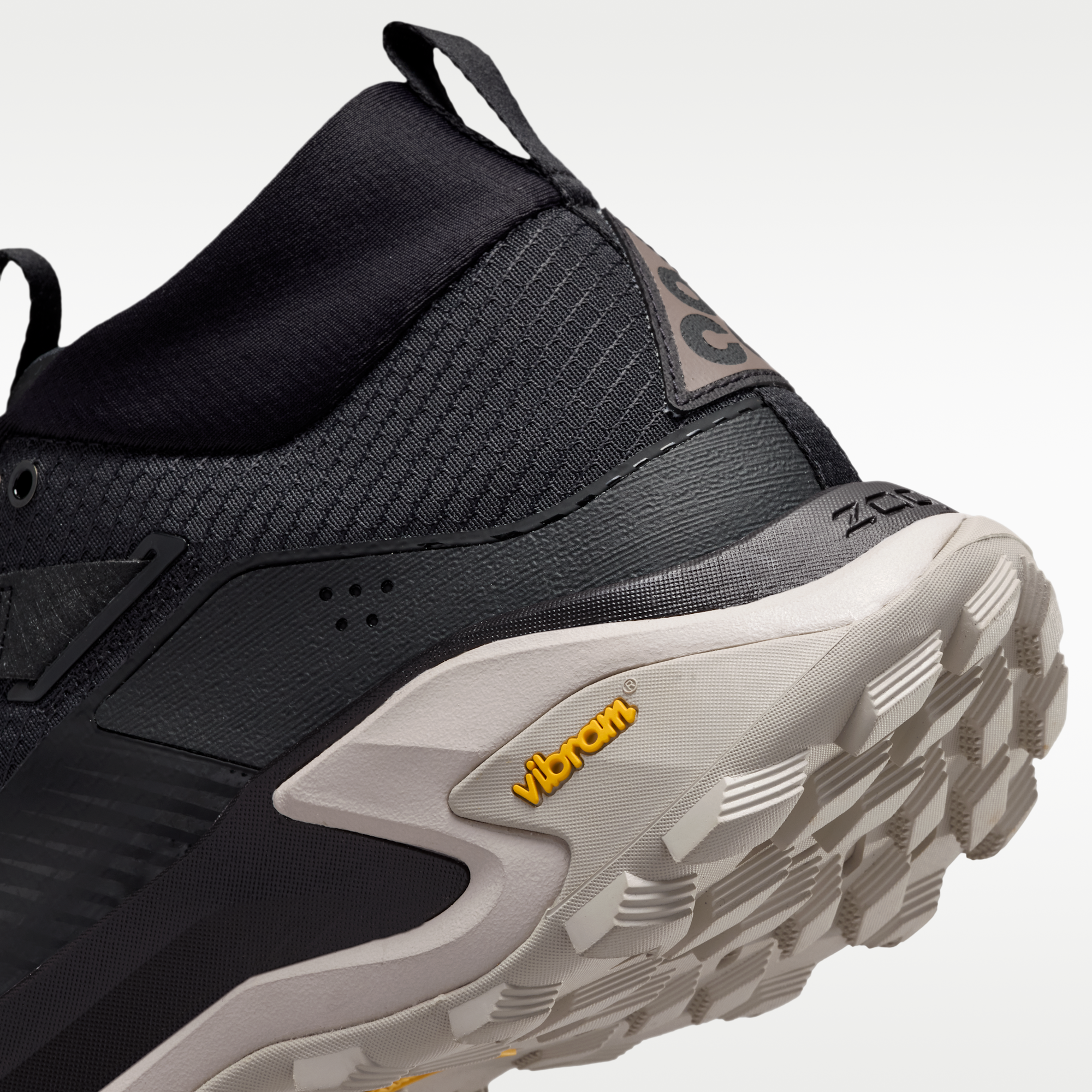 ACG Zegama Hike - Μαύρο/Cream II/Ironstone - 8