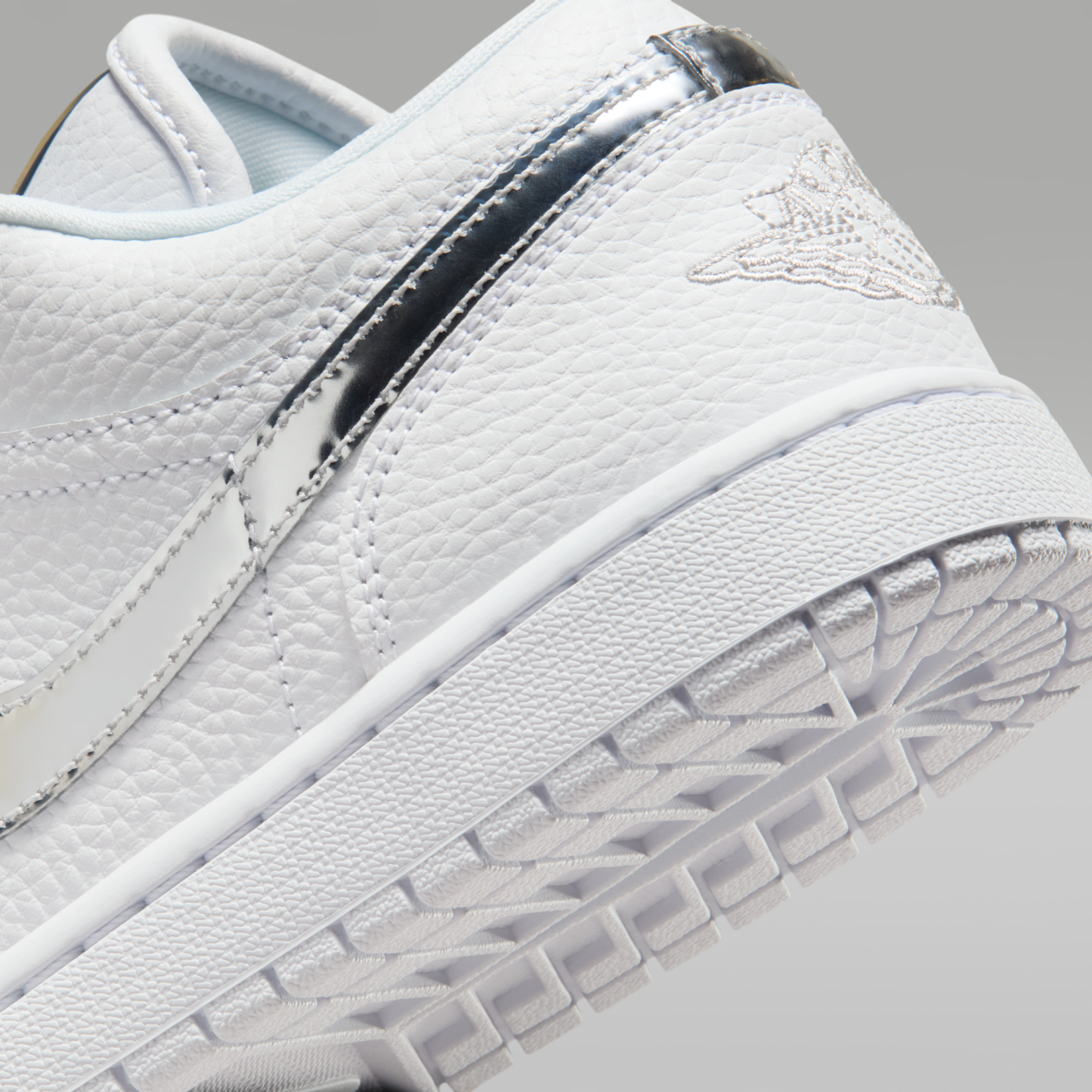 Air Jordan 1 Low SE - Λευκό/Λευκό/Metallic Silver/Λευκό - 8