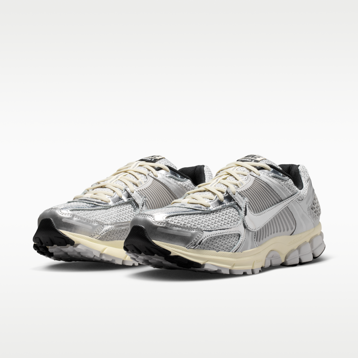Nike Zoom Vomero 5 - Grey Fog/Metallic Silver/Coconut Milk/Chrome - 5