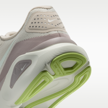 Nike Structure 26 - Light Bone/Silver Lilac/Particle Rose/Sail - 8