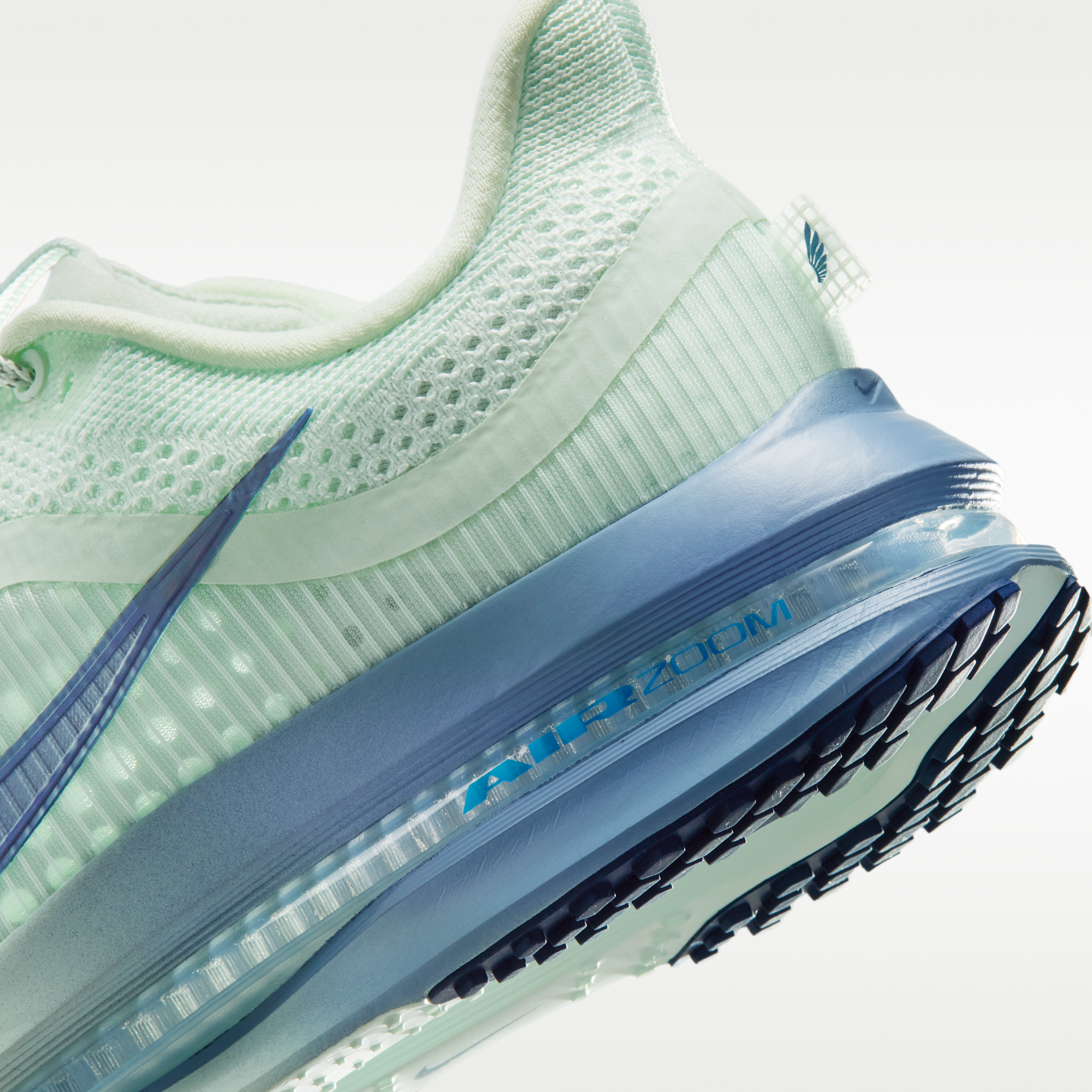 Nike Pegasus Premium - Barely Green/Work Blue/Football Grey/Blue Void - 8