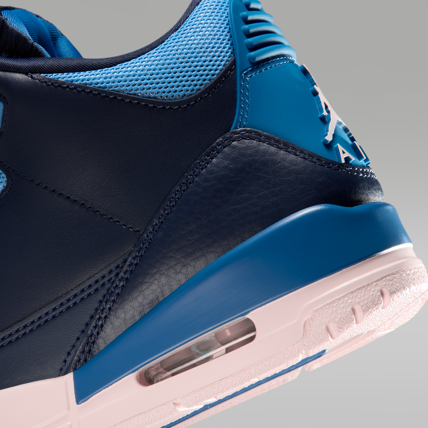 Air Jordan 3 Retro "Sport Renaissance" - Obsidian/Track Red/Chalk/Chalk - 8