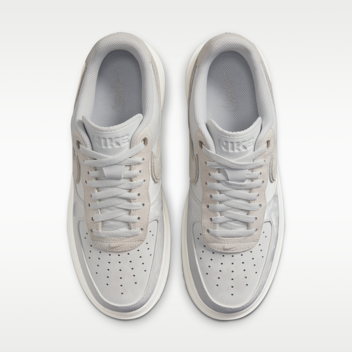 Nike Air Force 1 Luxe - Summit White/Light Bone/Summit White - 4