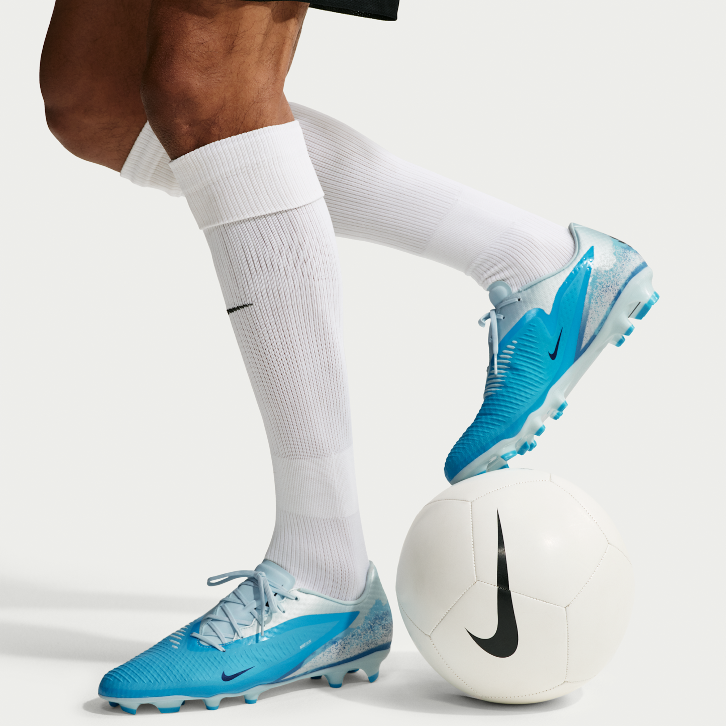 Nike Phantom 6 Low Academy "Erling Haaland" - Baltic Blue/Glacier Blue/Blue Eclipse (HQ2314-401) - 12