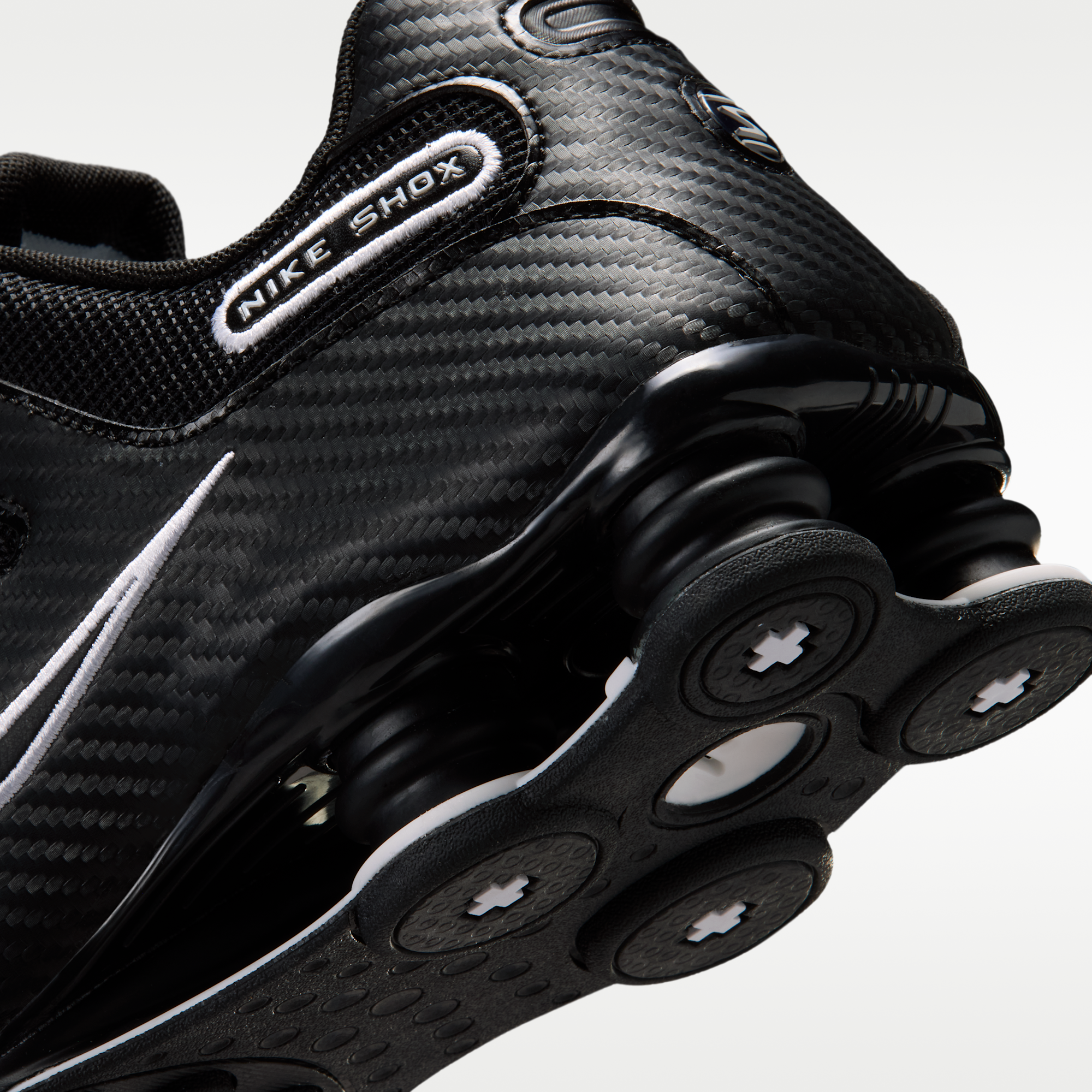 Nike Shox NZ - Μαύρο/Λευκό/Μαύρο - 8
