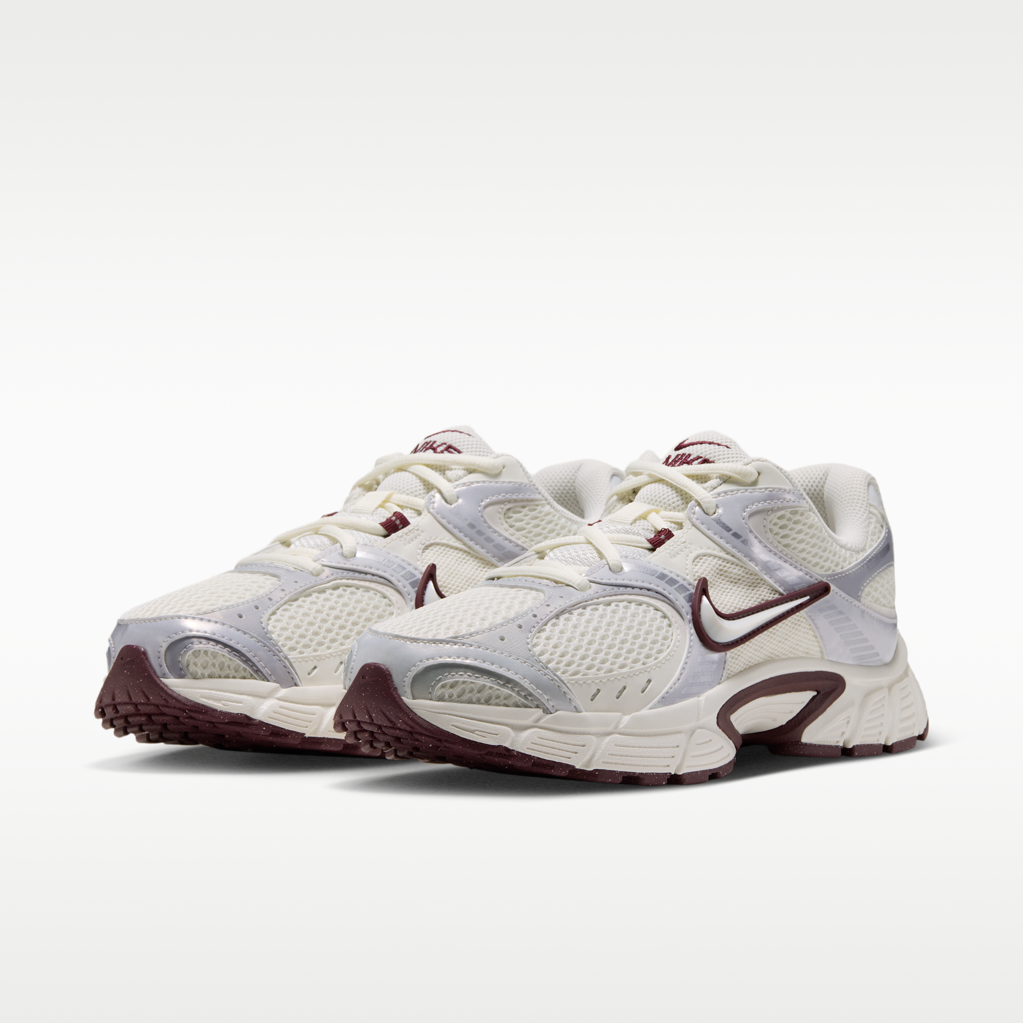 Nike V5 RNR Premium - Sail/Night Maroon/Metallic Summit White/Sail - 5