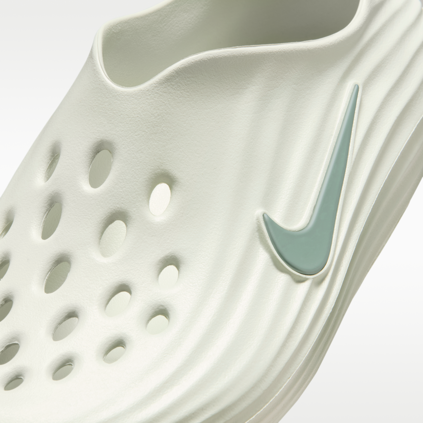 Nike ReactX Rejuven8 - Spruce Aura/Light Silver - 7