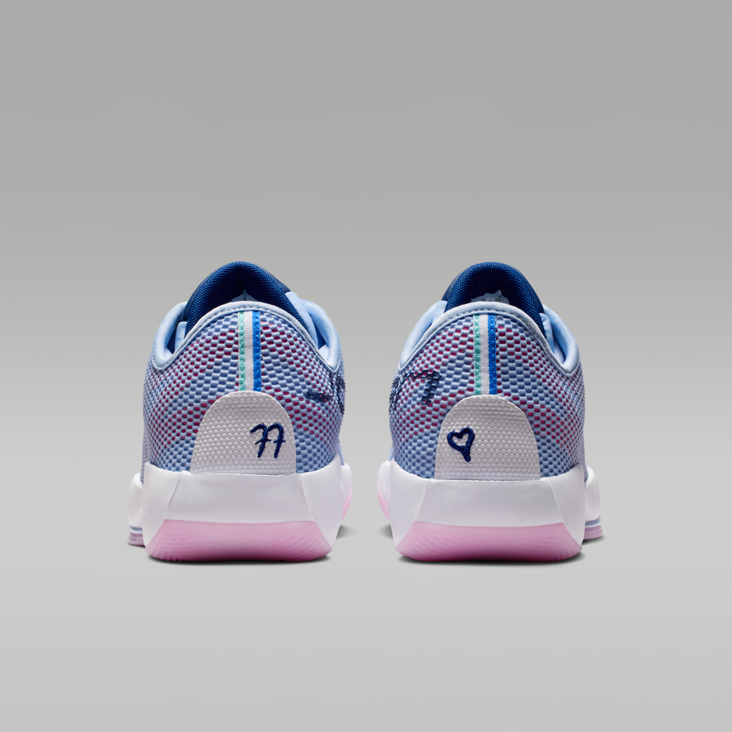 Luka 77 - Light Marine/Blue Void/Λευκό/Hyper Pink - 6