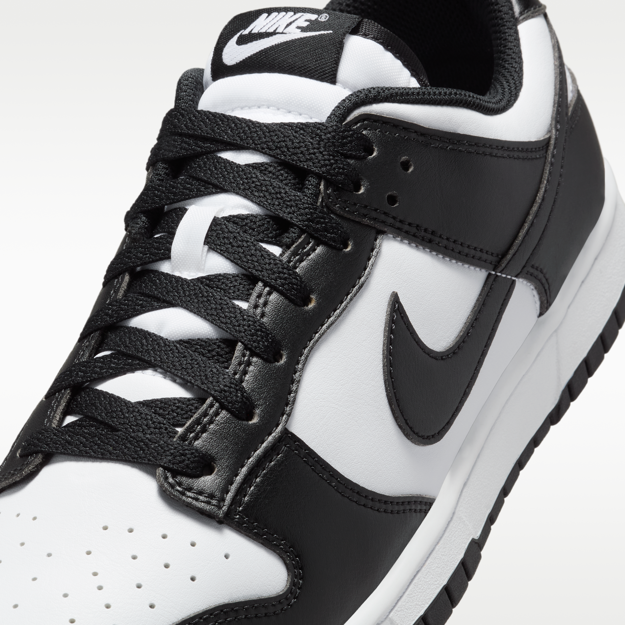 Nike Dunk Low Retro - Λευκό/Λευκό/Μαύρο - 7