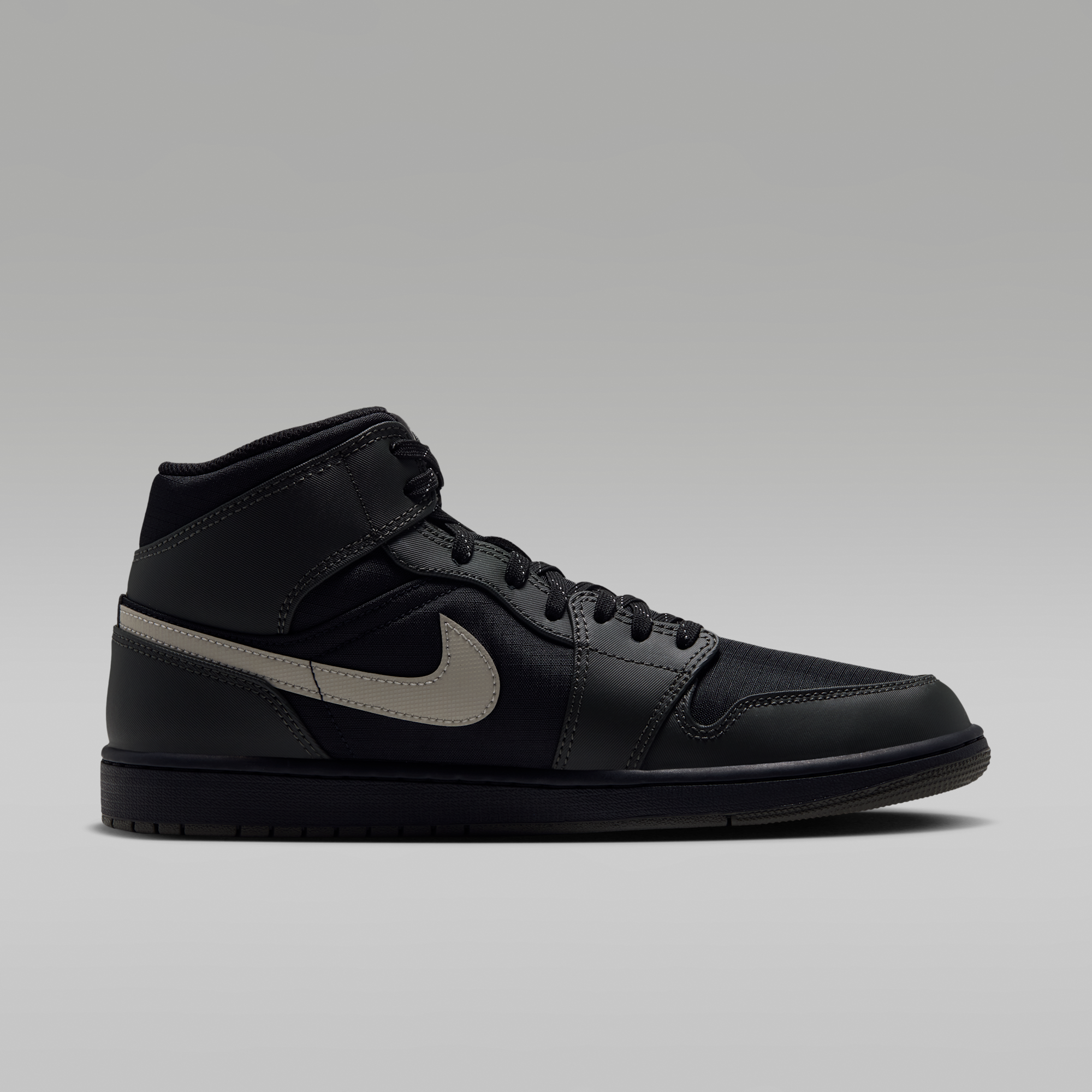 Air Jordan 1 Mid Utility - Μαύρο/Spruce Fog/Reflect Silver/Newsprint - 3