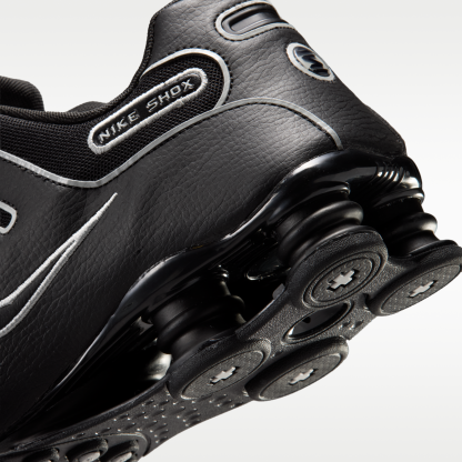 Nike Shox NZ - Μαύρο/Light Smoke Grey/Μαύρο - 8