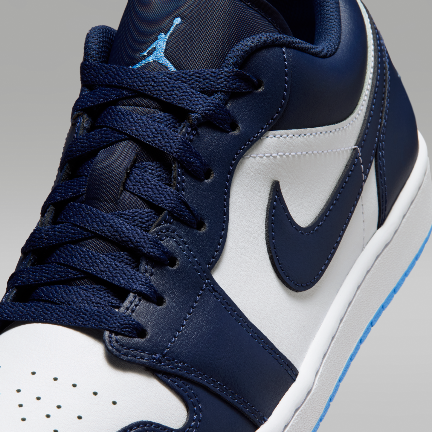 Air Jordan 1 Low - Midnight Navy/Λευκό/University Blue - 7
