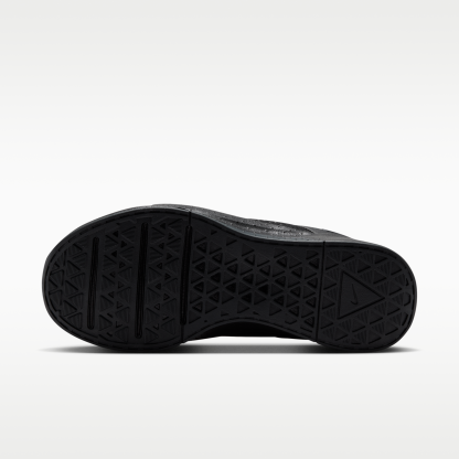Nike MC Trainer 4 - Μαύρο/Dark Smoke Grey - 2
