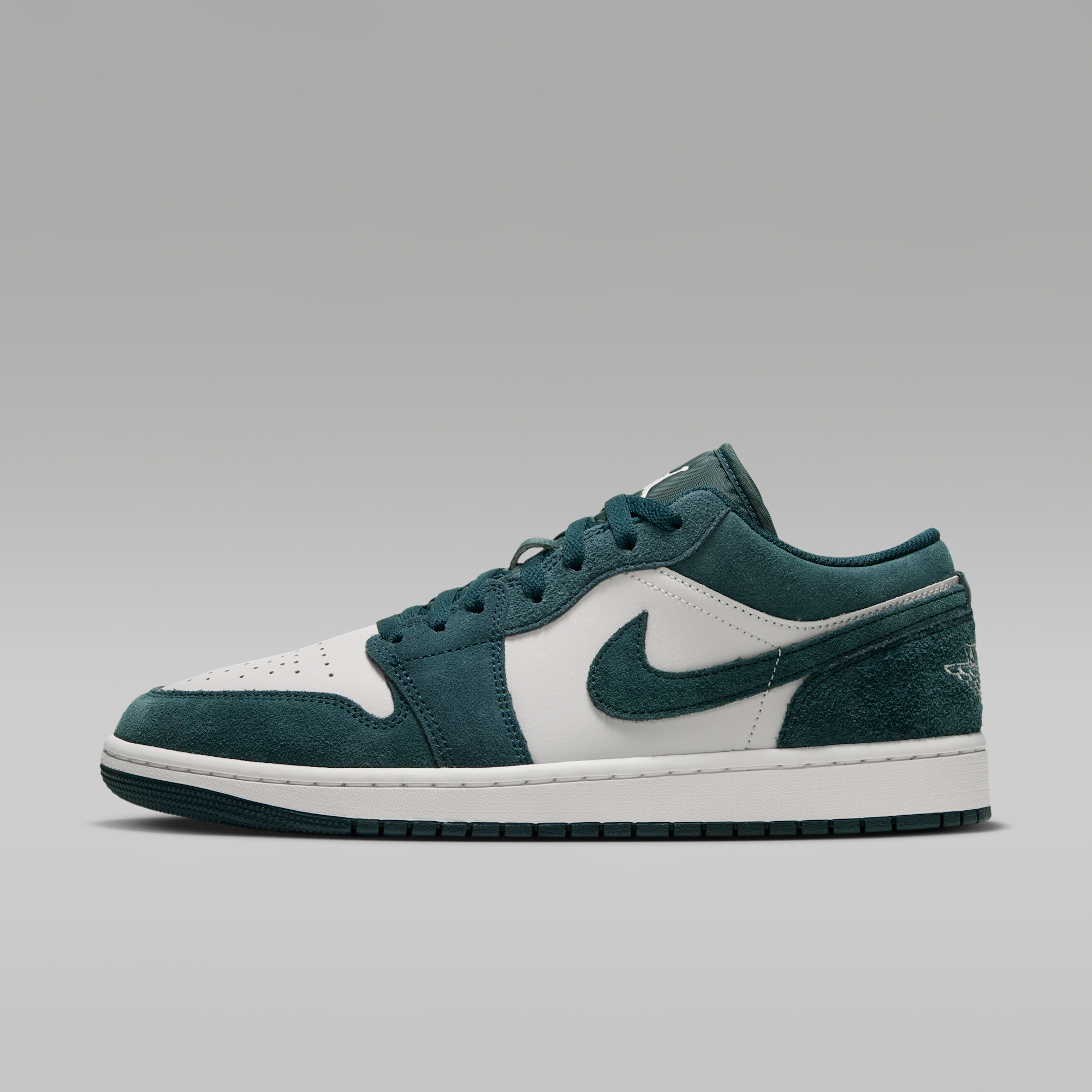 Air Jordan 1 Low - Midnight Spruce/Pale Ivory/Light Orewood Brown - 1