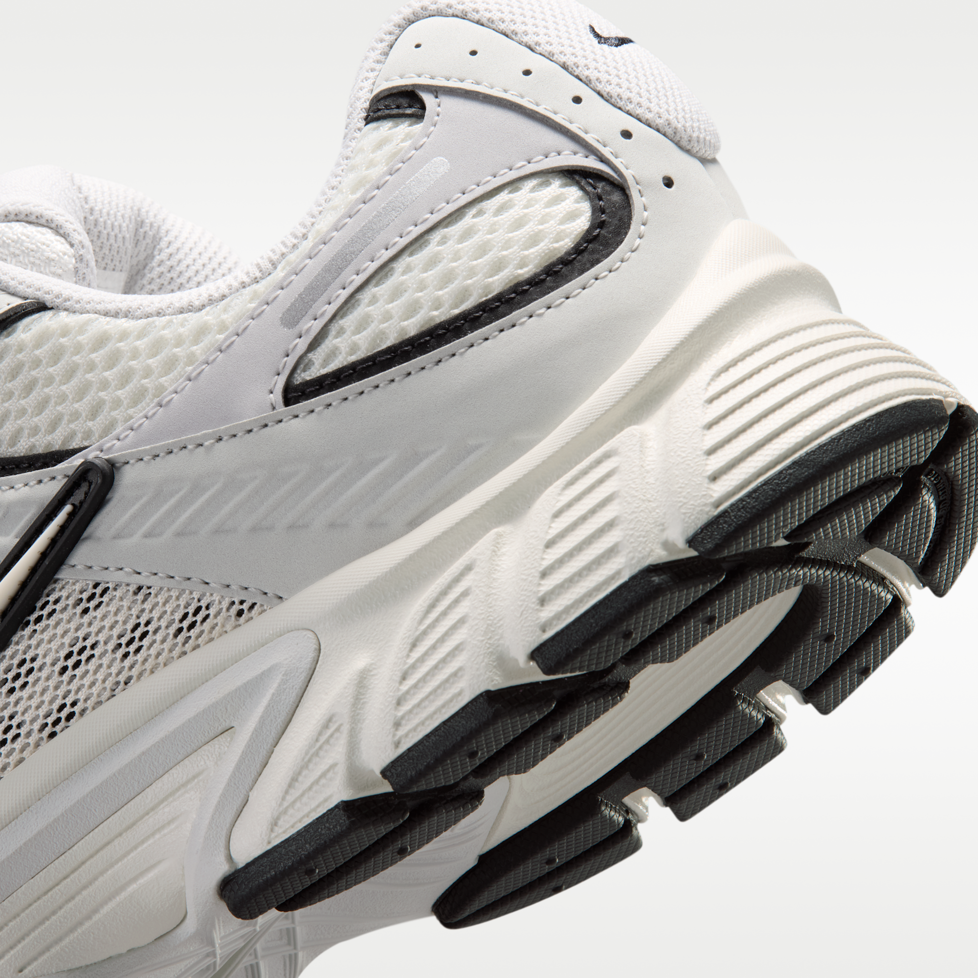 Nike V5 RNR - Sail/Μαύρο/Vast Grey/Sail - 8