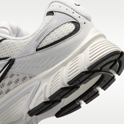 Nike V5 RNR - Sail/Μαύρο/Vast Grey/Sail - 8