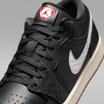 Air Jordan 1 Low SE - Off Noir/University Red/Game Royal/Sail - 7