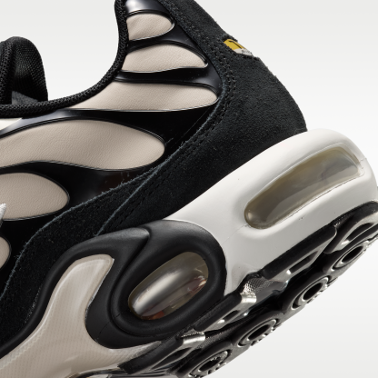 Nike Air Max Plus SE - Cream II/Summit White/Μαύρο - 8
