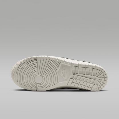 Air Jordan Skyline Low - Swan/Μαύρο/Metallic Silver - 2