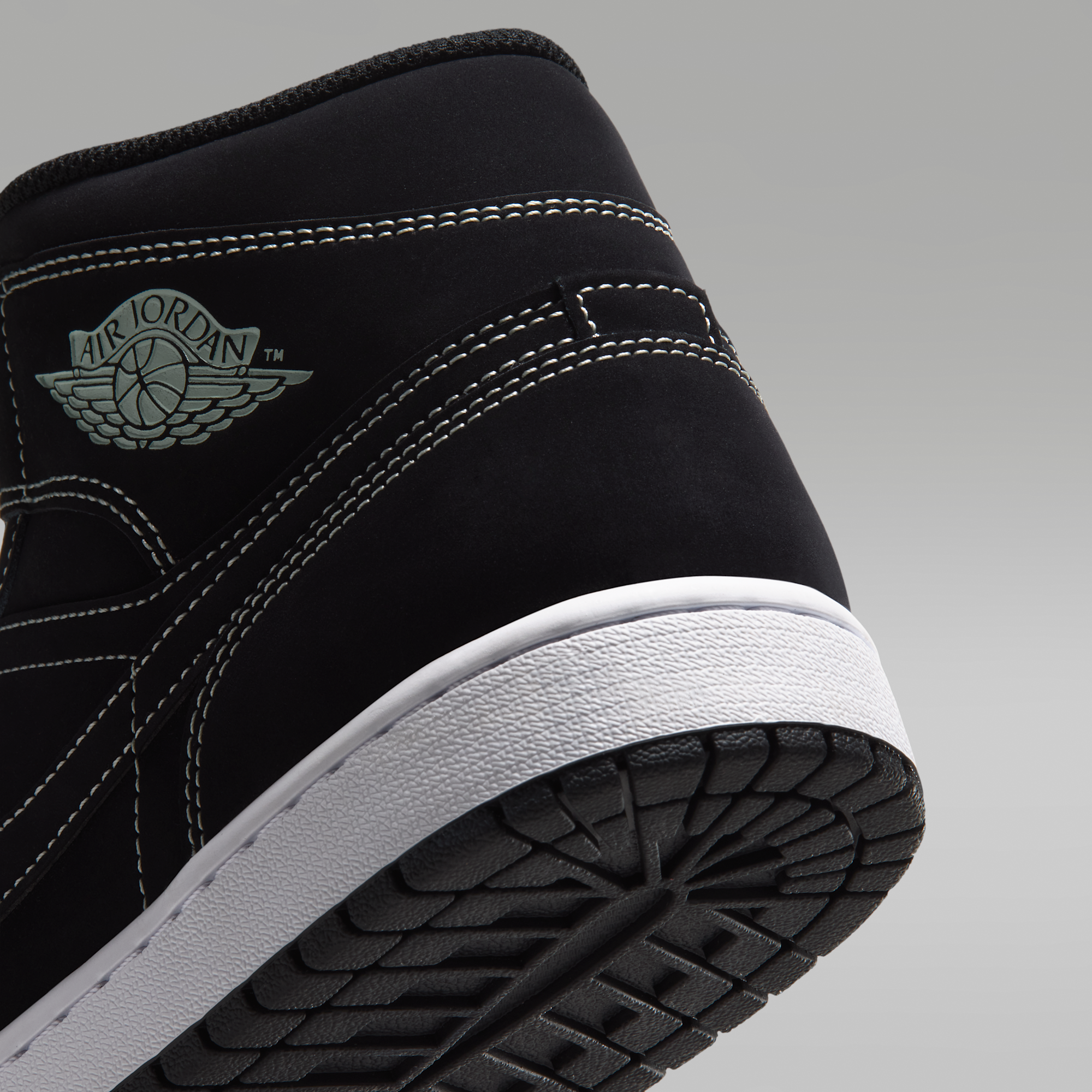 Air Jordan 1 Mid - Μαύρο/Μαύρο/Pistachio Frost - 8