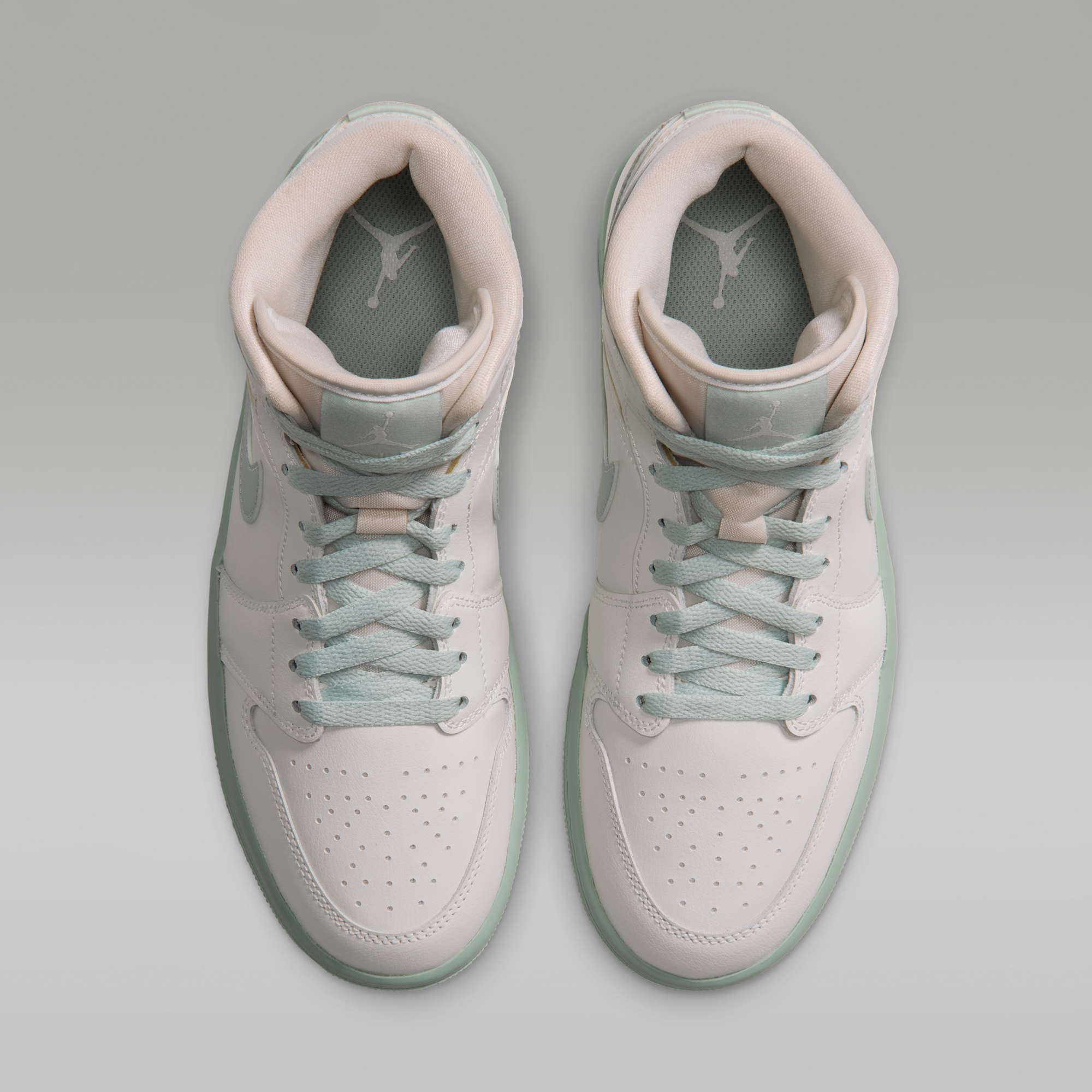 Air Jordan 1 Mid - Sail/Pistachio Frost - 4