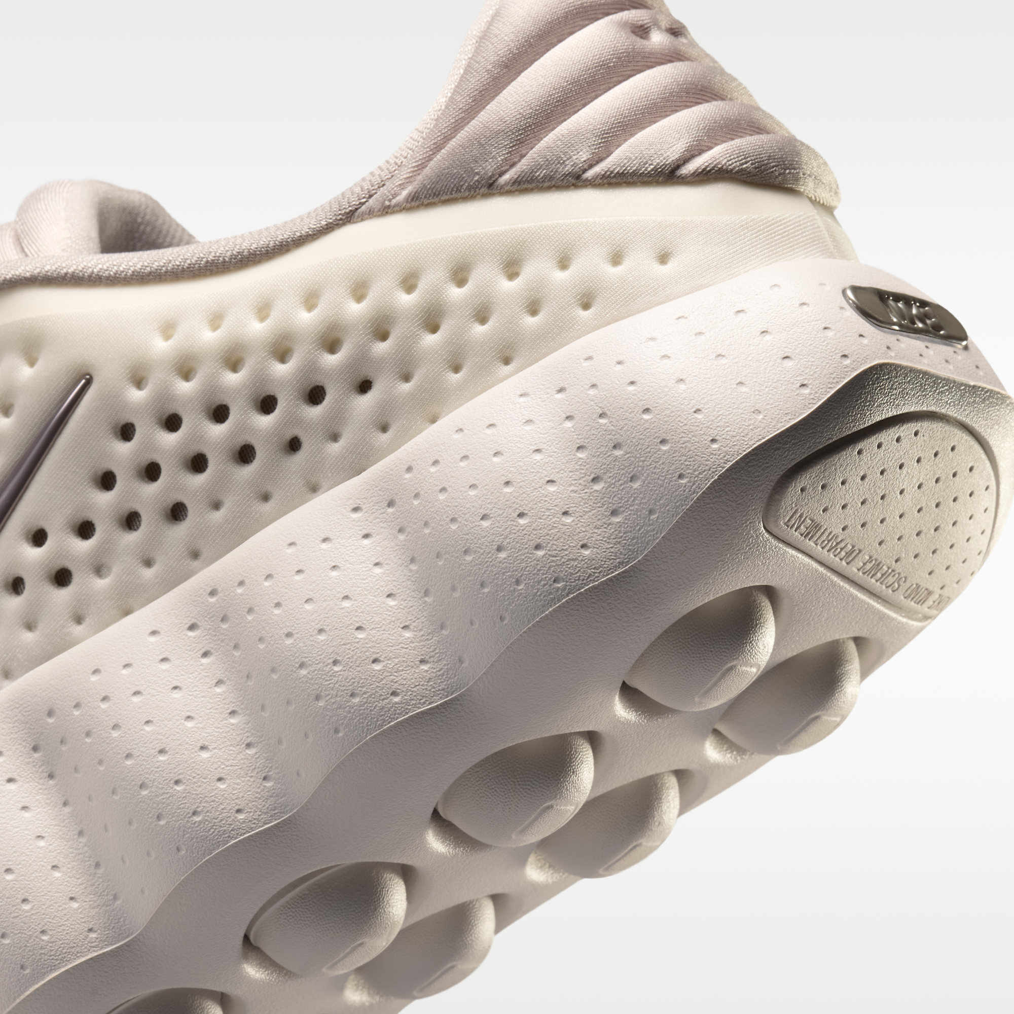 Nike Mind 002 - Phantom/Cream II/College Grey - 9
