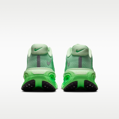 Nike Vomero Premium - Cucumber Calm/Illusion Green/Green Spark/Metallic Silver - 6