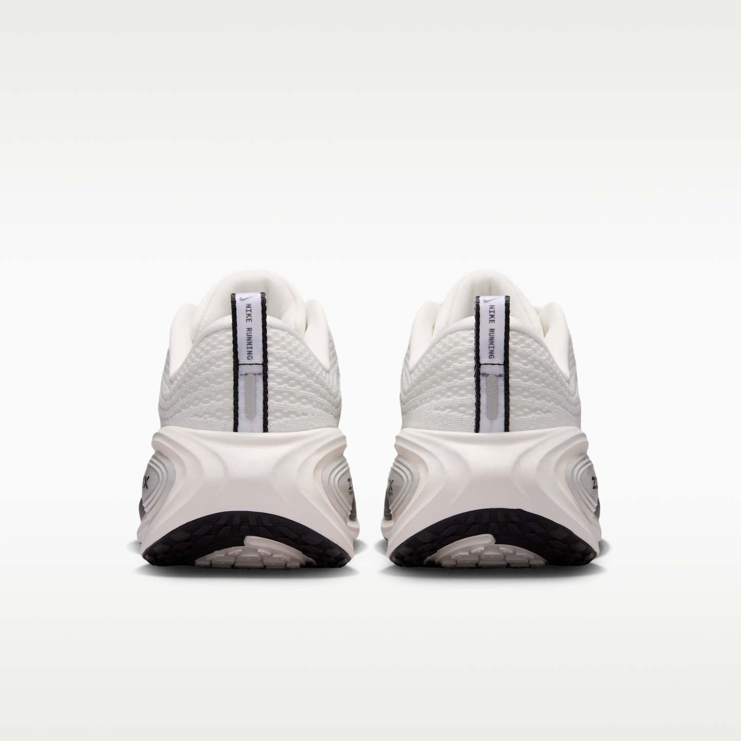Nike Vomero Plus - Summit White/Sail/Anthracite/Metallic Silver - 6