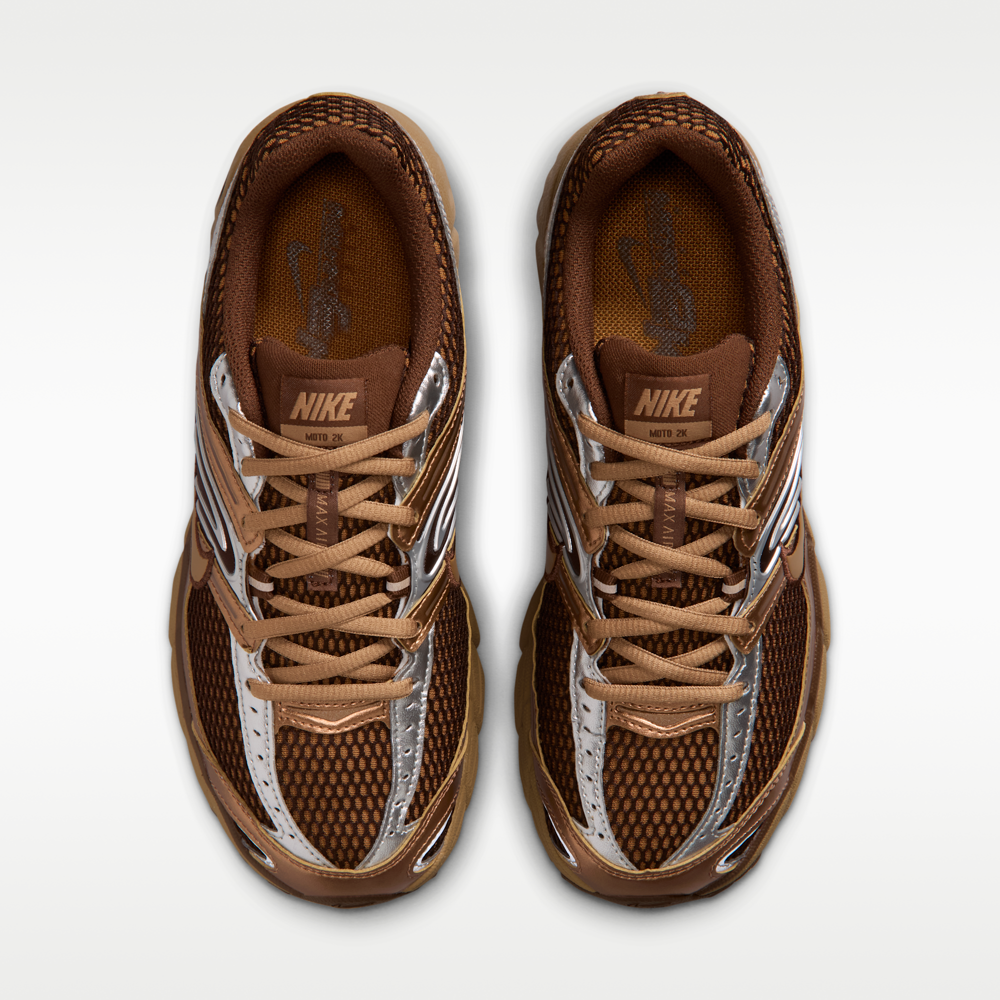 Nike Air Max Moto 2K - Light British Tan/Cacao Wow/Metallic Silver/Dark Driftwood - 4