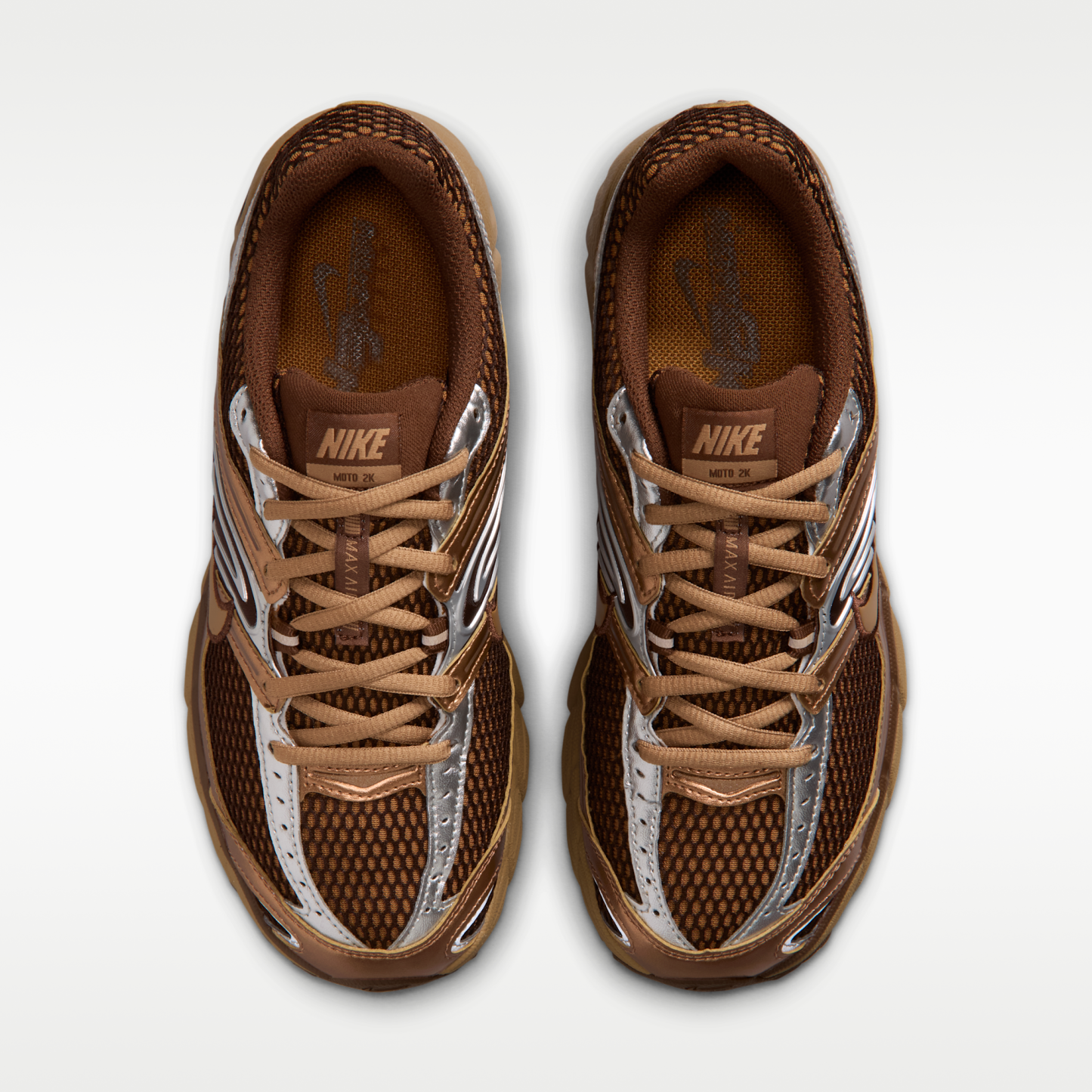 Nike Air Max Moto 2K - Light British Tan/Cacao Wow/Metallic Silver/Dark Driftwood - 4