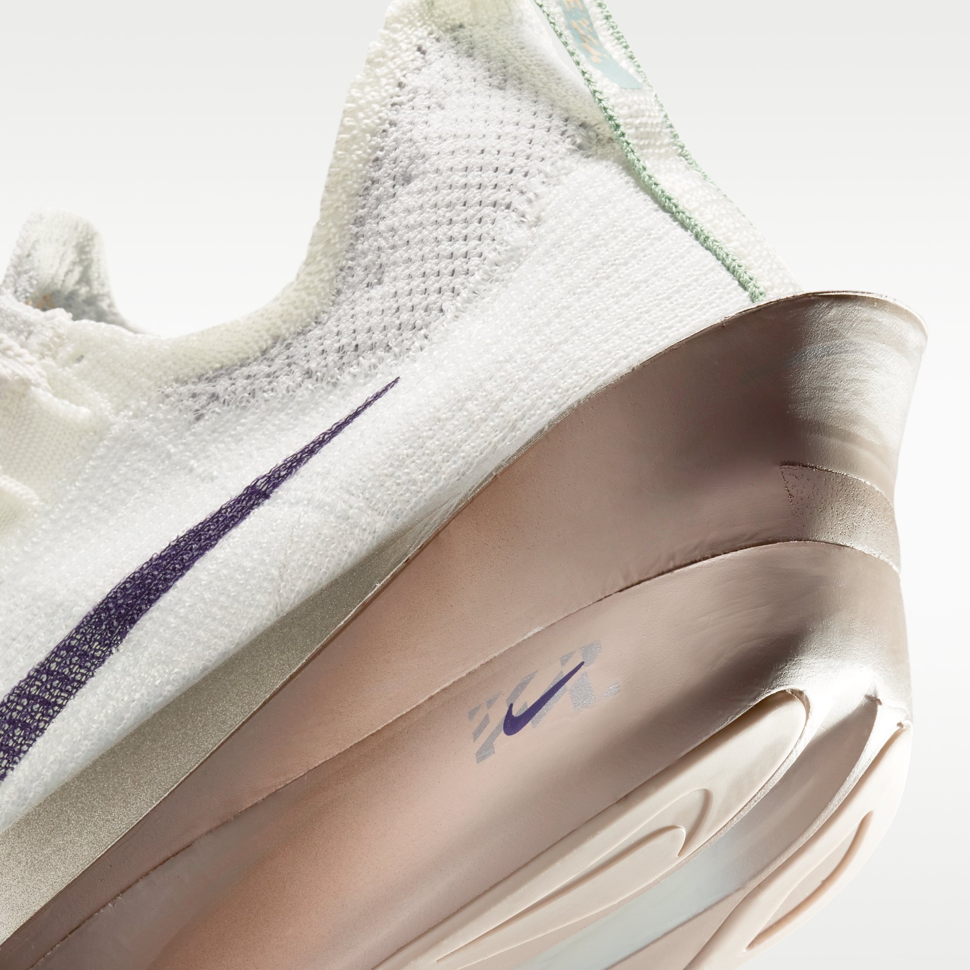 Nike Alphafly 3 "Run in Berlin" - Platinum Tint/Ocean Cube/Moon Particle/Purple Dynasty - 8