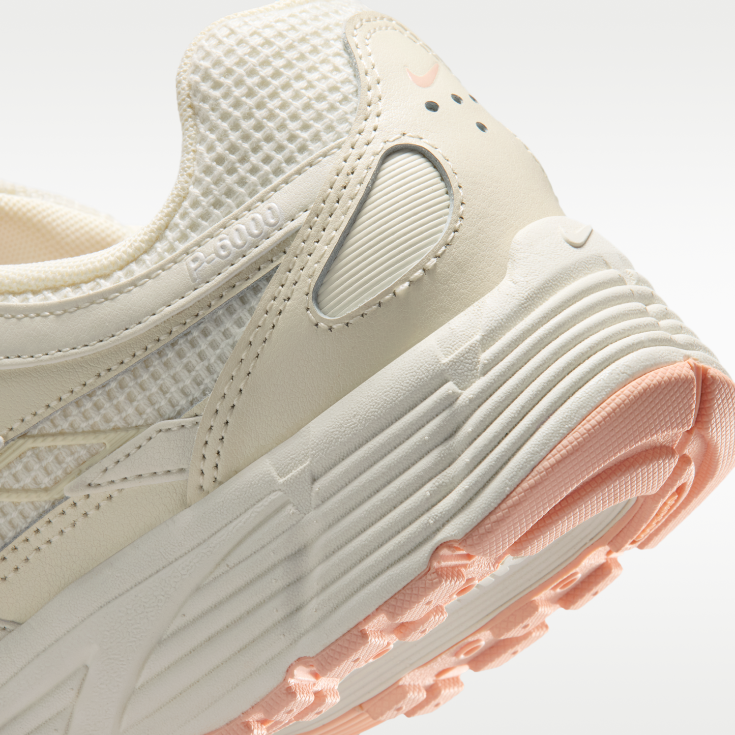 Nike P-6000 - Sail/Soft Pearl/Arctic Orange - 8