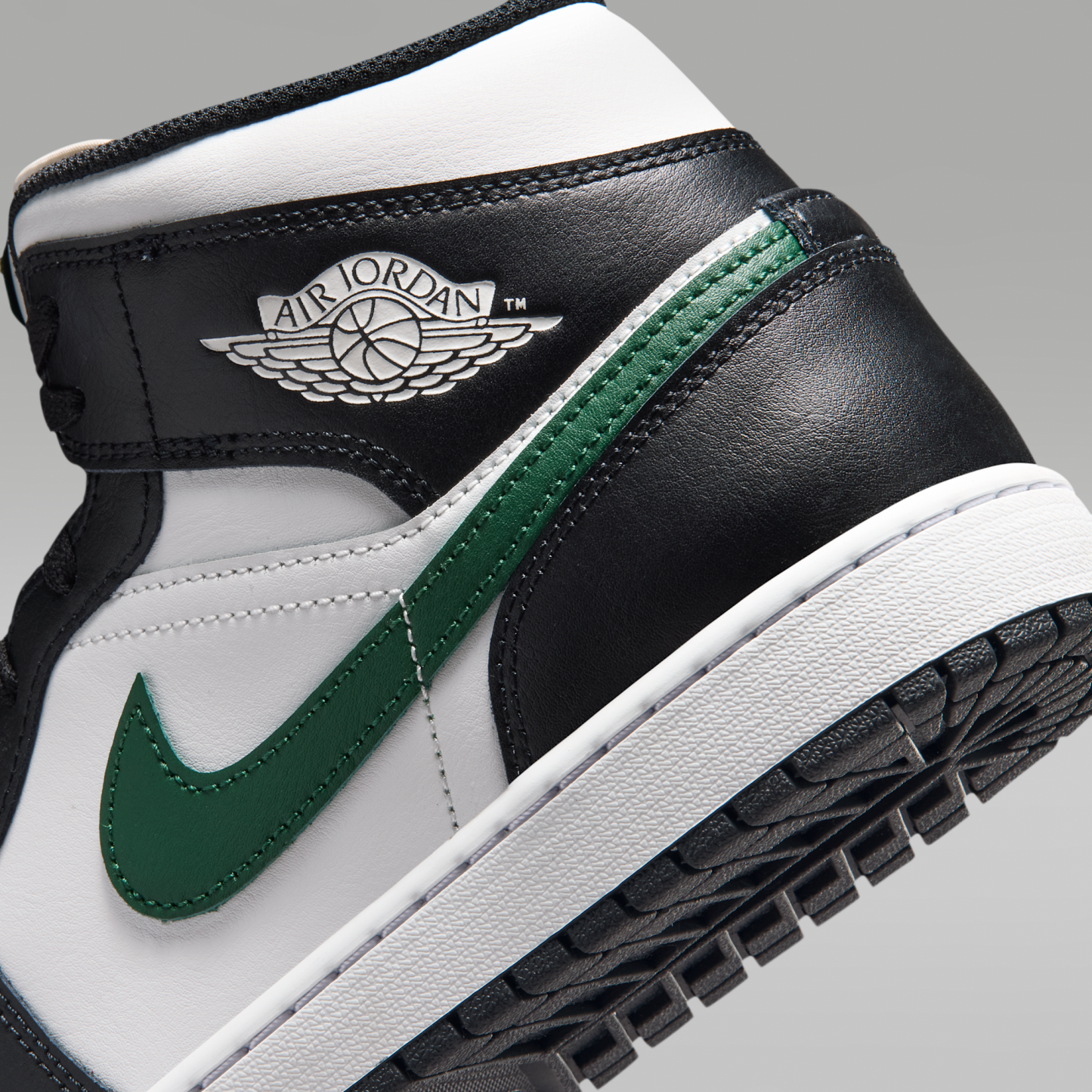Air Jordan 1 Mid - Μαύρο/Gorge Green/Summit White - 8