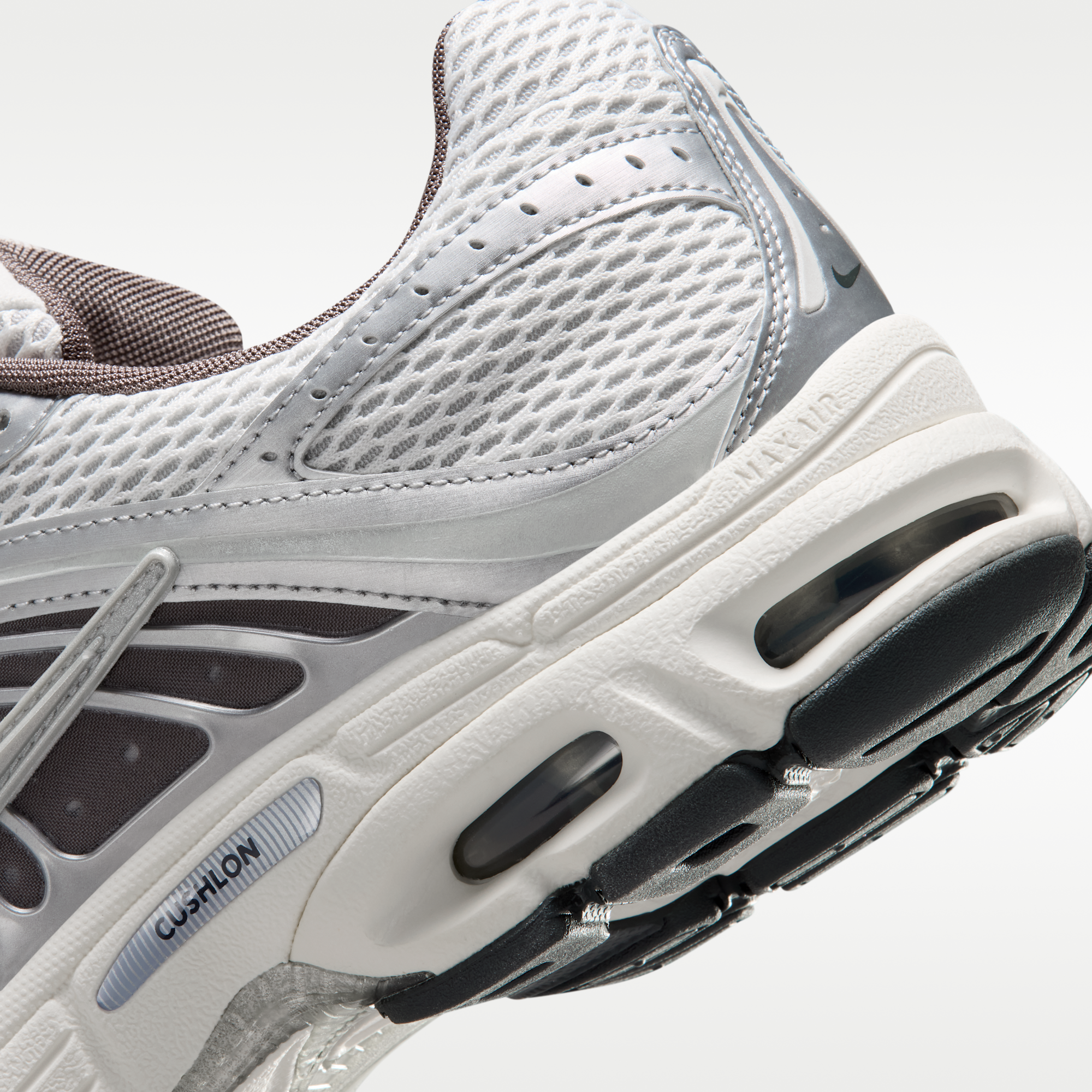 Nike Air Max Moto 2K - Platinum Tint/Sail/Anthracite/Metallic Silver - 8