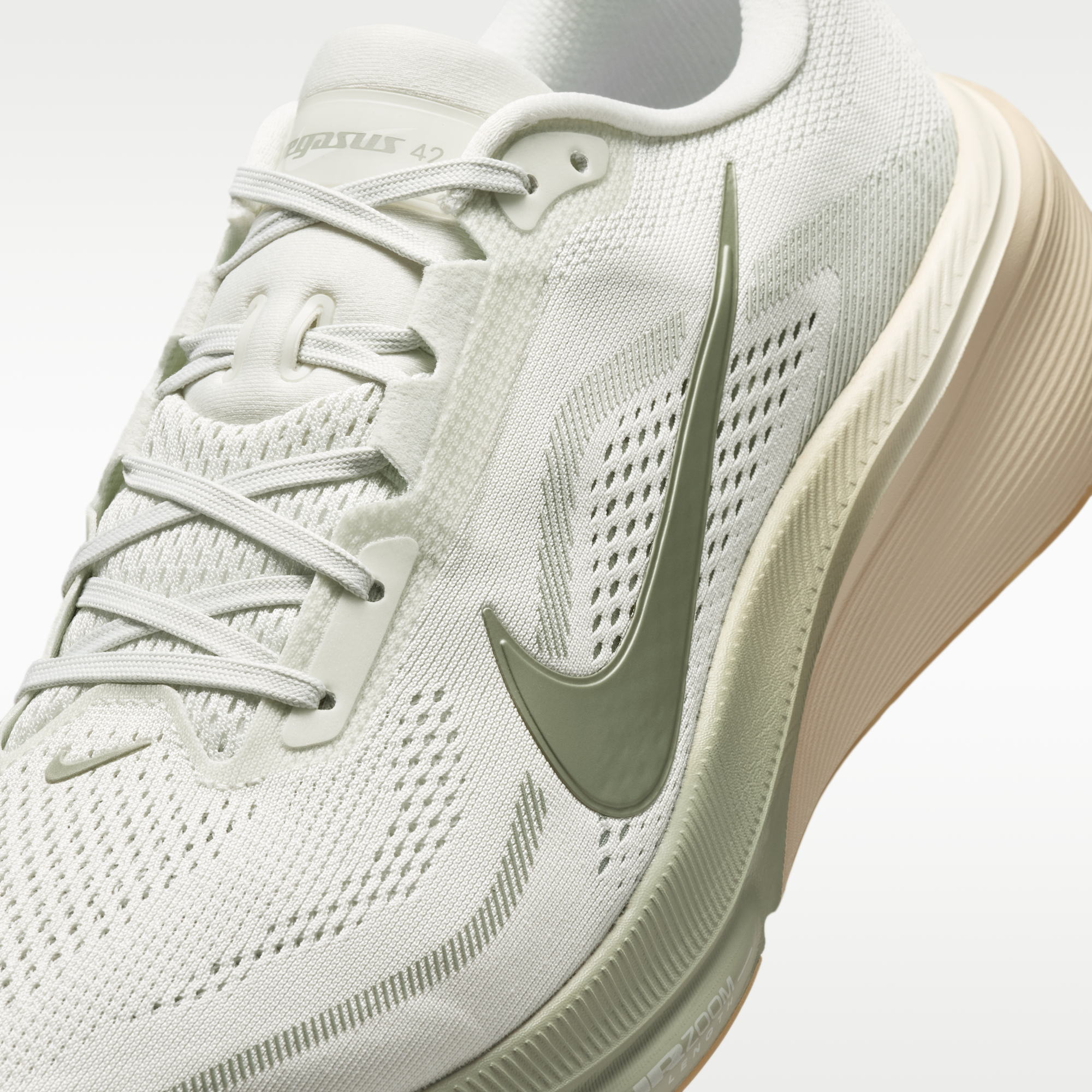 Nike Pegasus 42 - Spruce Aura/Pale Ivory/Sanddrift/Jade Horizon - 7