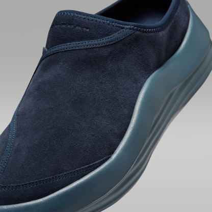 Jordan Future - Dark Obsidian/Blue Fox/Picante Red - 7