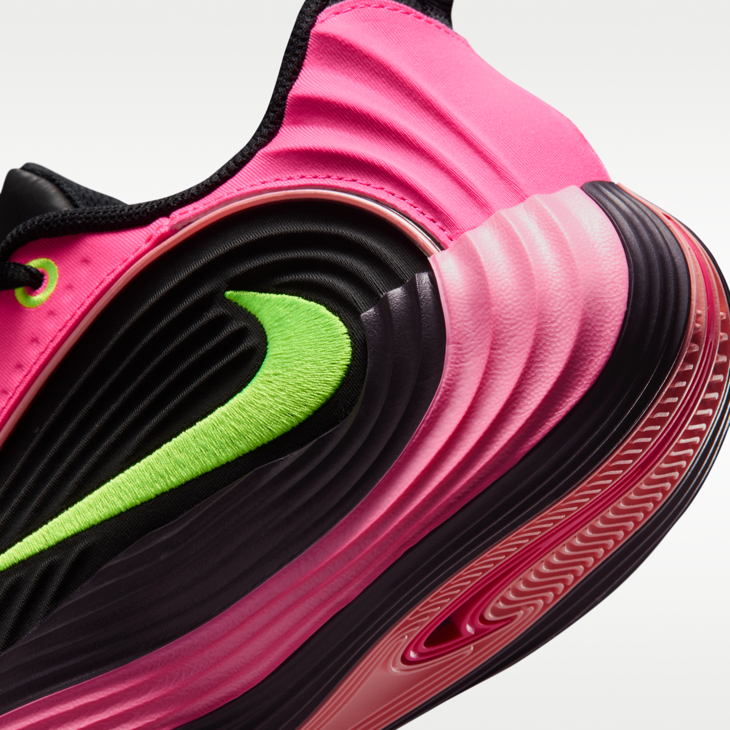 Giannis Immortality 5 - Hyper Pink/Oracle Pink/Μαύρο/Volt - 8