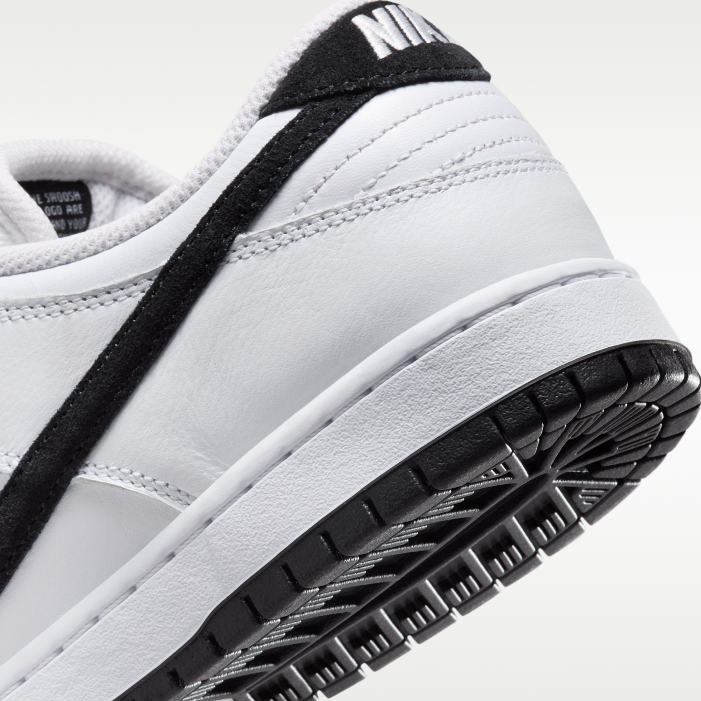 Nike SB Dunk Low Pro - Λευκό/Λευκό/Μαύρο/Μαύρο - 8