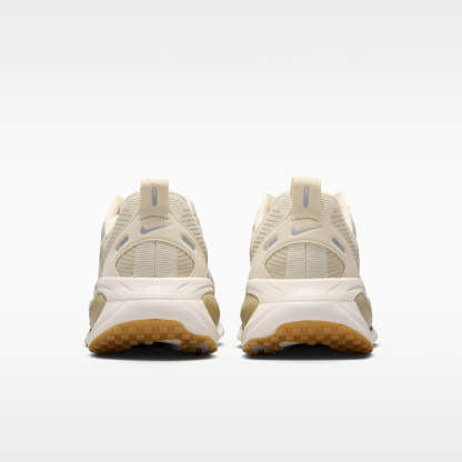Nike Vomero 18 - Light Khaki/Desert Khaki/Sail/Metallic Silver - 6