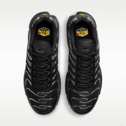 Nike Air Max Plus SE - Μαύρο/Metallic Silver/Laser Crimson/Off Noir - 3