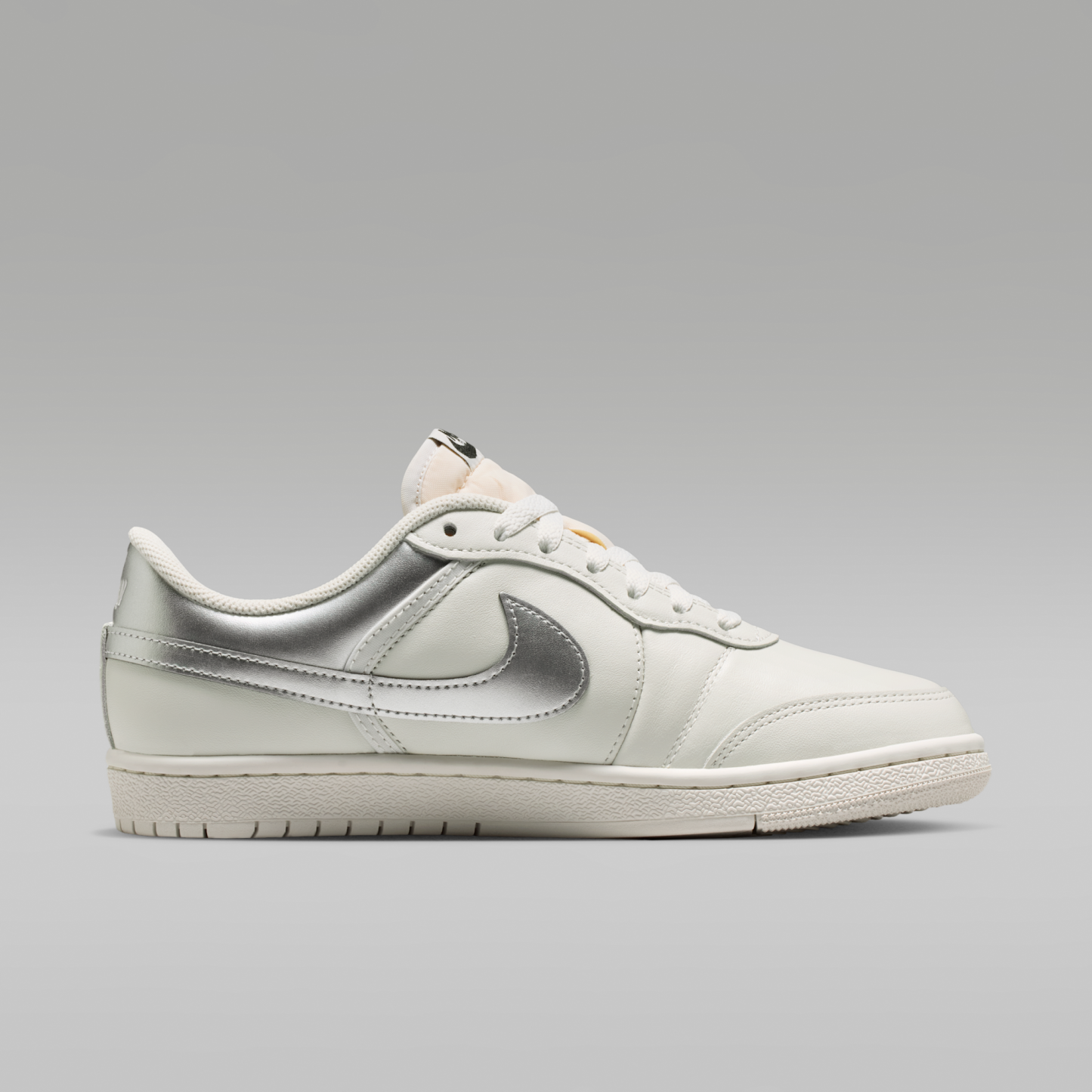 Air Jordan Skyline Low - Swan/Μαύρο/Metallic Silver - 3
