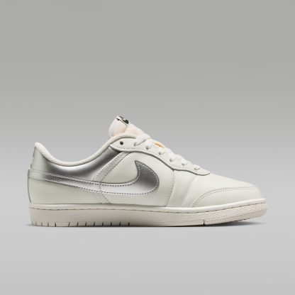 Air Jordan Skyline Low - Swan/Μαύρο/Metallic Silver - 3
