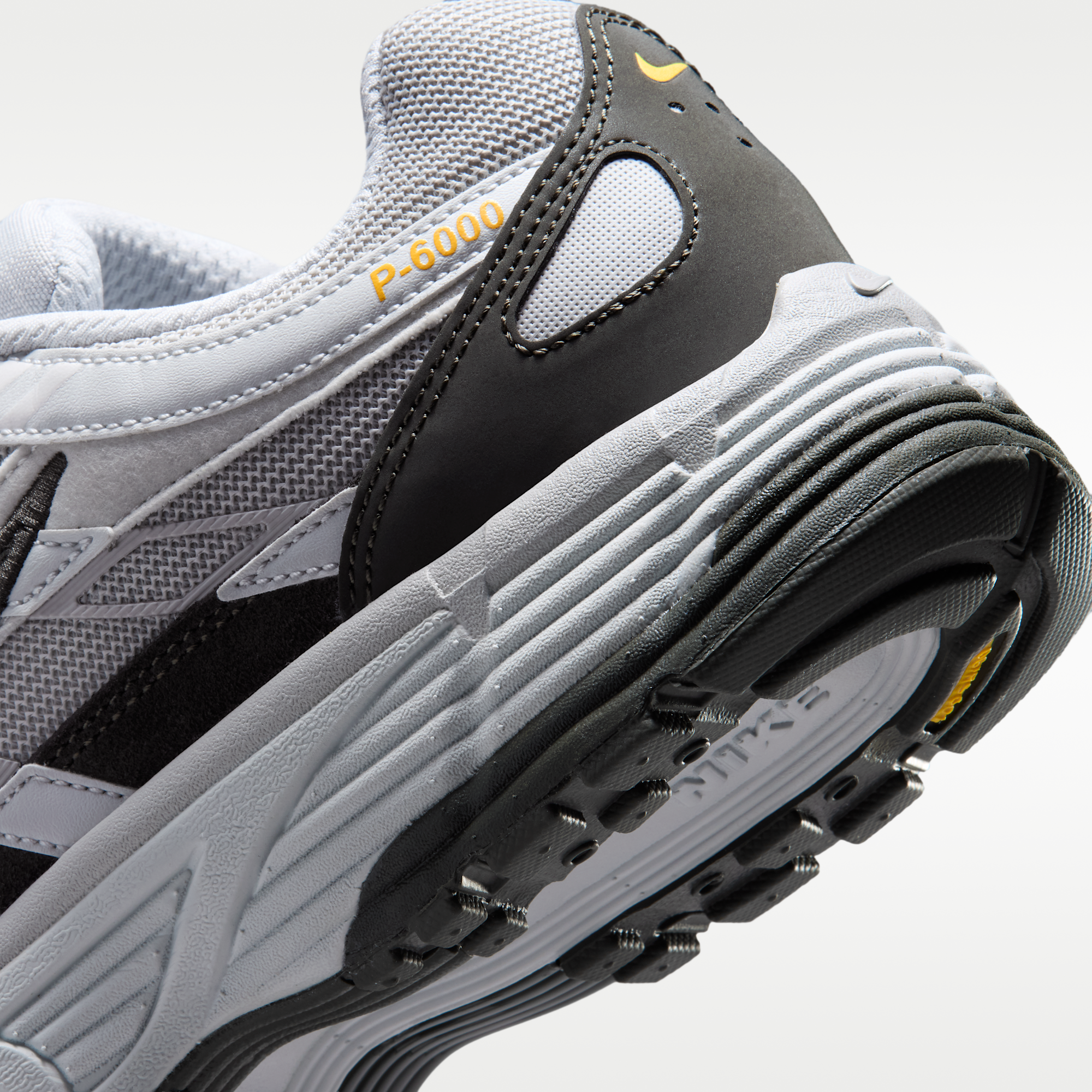 Nike P-6000 - Grey Fog/Photon Dust/Laser Orange/Newsprint - 8