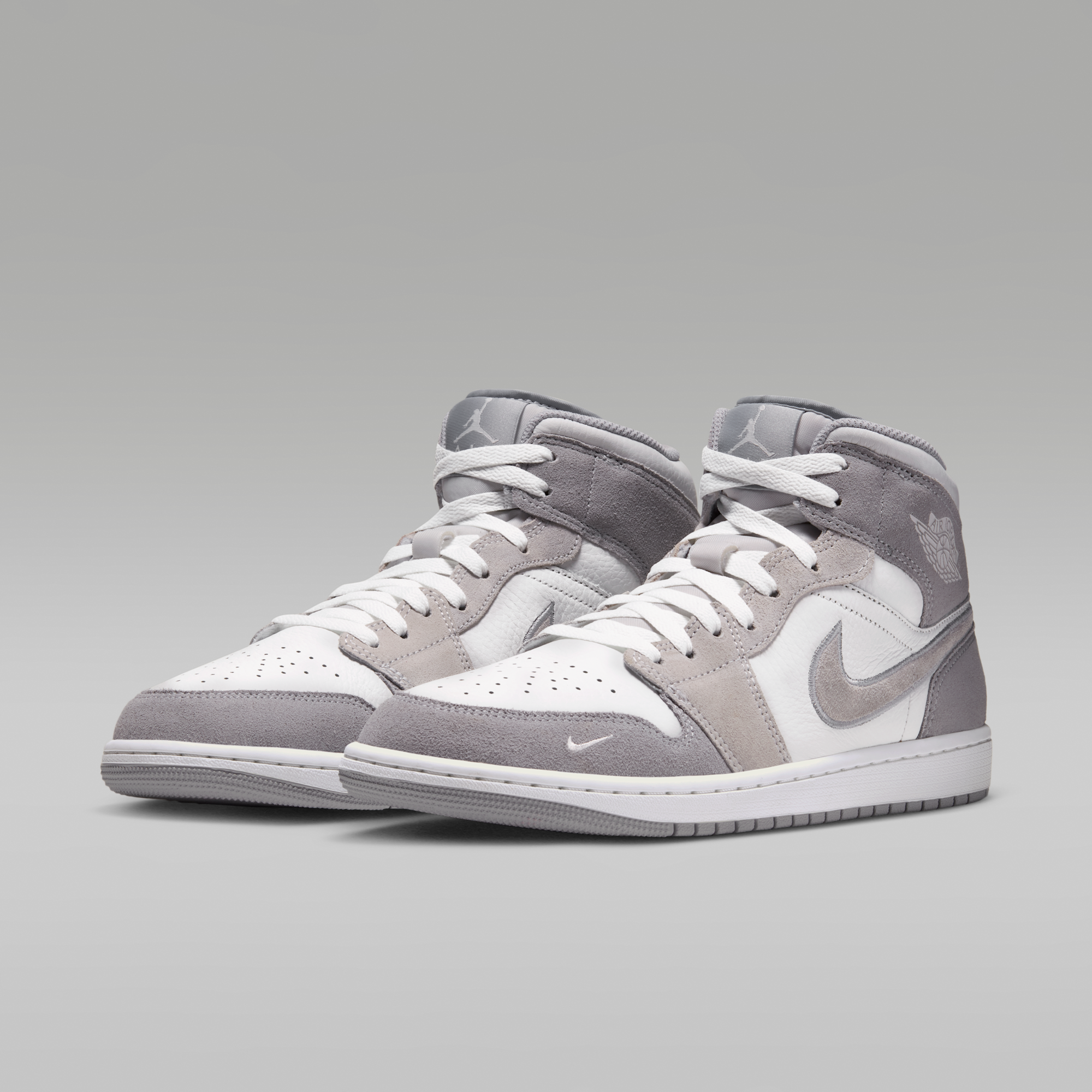 Air Jordan 1 Mid SE - Summit White/Wolf Grey/Pure Platinum - 5
