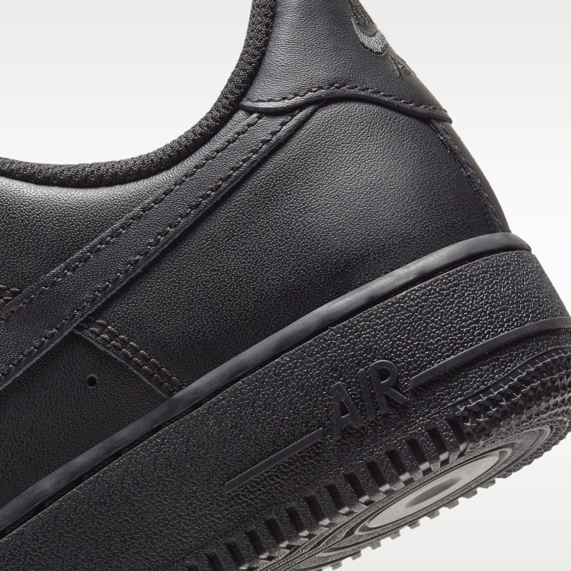 Nike Air Force 1 '07 - Μαύρο/Μαύρο/Μαύρο/Μαύρο - 8